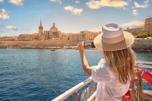 Valletta & Three Cities Harbour Cruise - Picking the right side of the boat for your best views